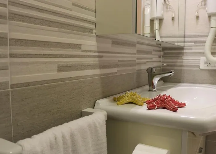 Adriatico Apartman *